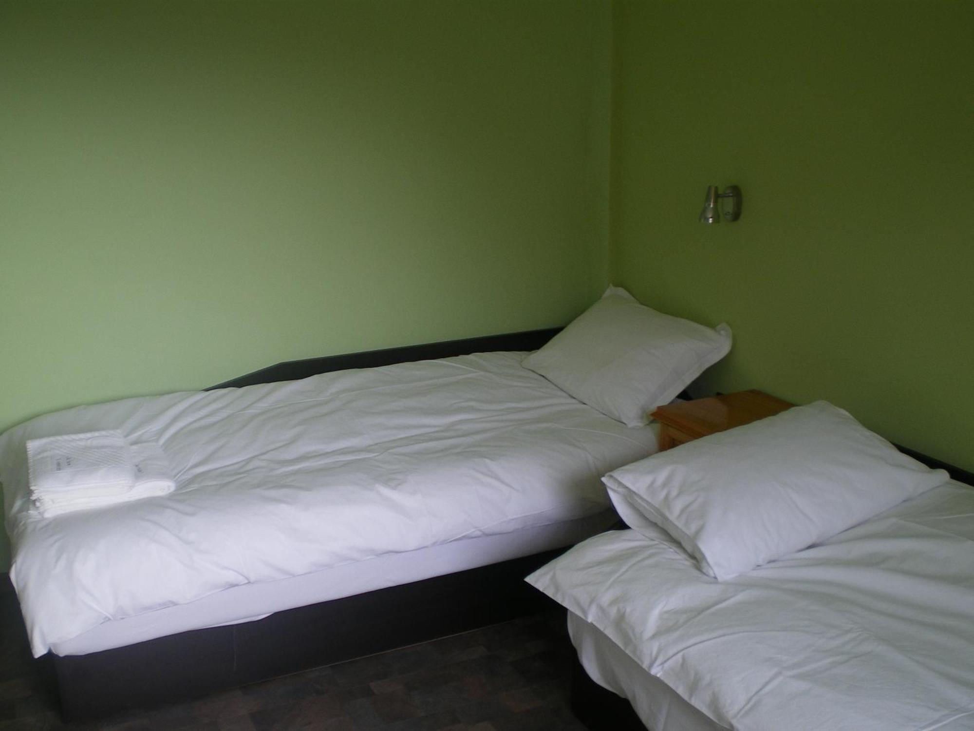 Family Hotel Balkana Apriltsi  Eksteriør billede